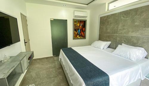 Deluxe Double Room with Shower