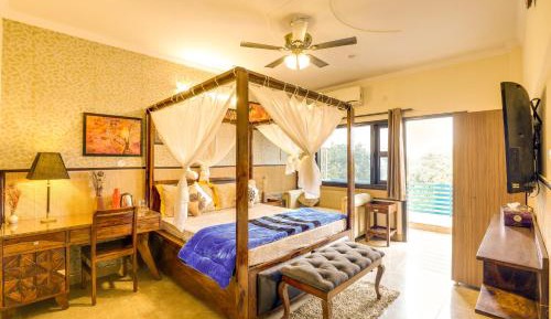 Superior King Room