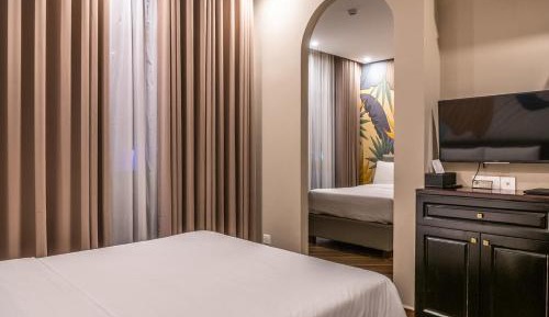 Family Suite with Balcony