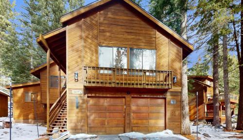 Four bedroom holiday home 