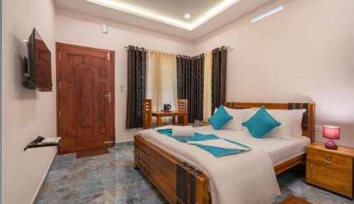 Double Room with Mountain View