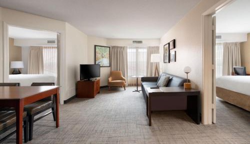 Two-Bedroom Suite