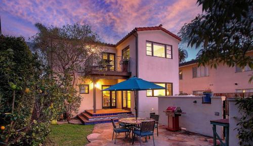 Four-Bedroom Holiday Home