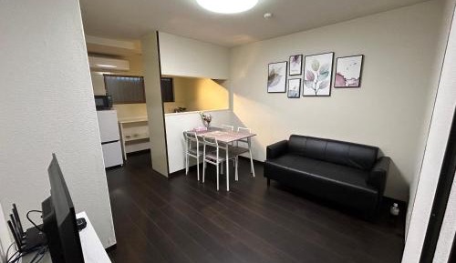 Japanese-Style Room