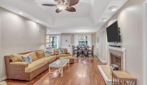 Three-Bedroom Holiday Home 