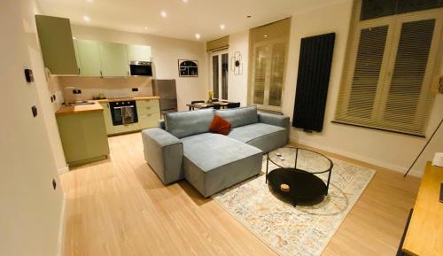 Superior Apartment