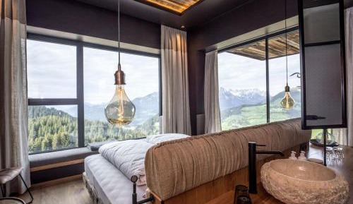 Double Room with Mountain View