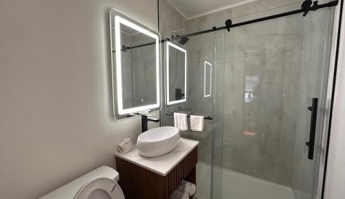 Double Queen Room