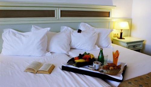 Double Room - Free Beach Access