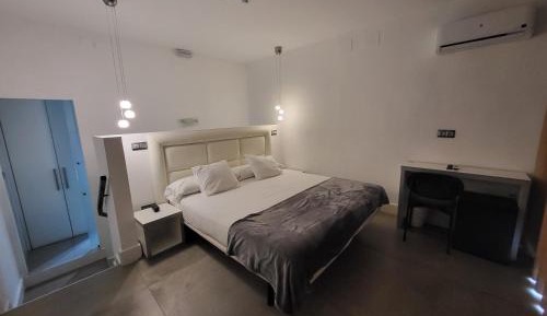 Superior Double Room with Sea View and Terrace
