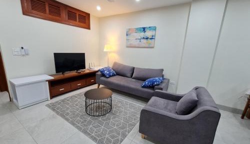 One-Bedroom Apartment