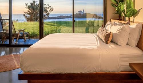 Deluxe Suite with Sea View