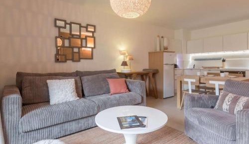Apartment (6 Adults)