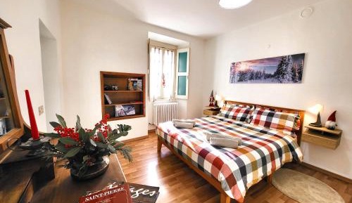Apartment with Balcony