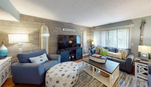 Two Bedroom Apartment 