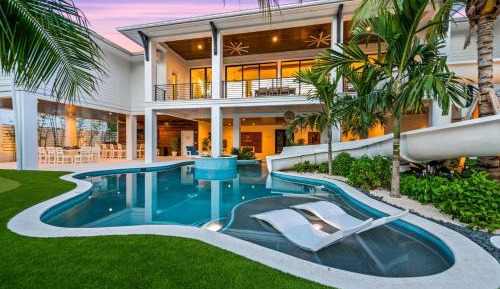 Six-Bedroom House