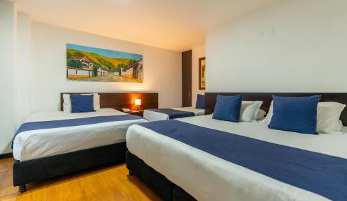 Deluxe Family Room