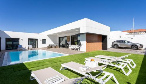 Deluxe Villa