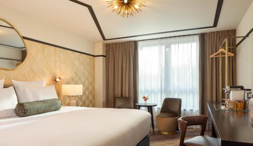 Executive Room
