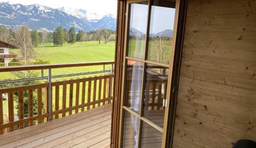 One-Bedroom Apartment with Balcony