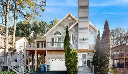 Four bedroom holiday home 