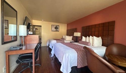 Queen Room with Two Queen Beds