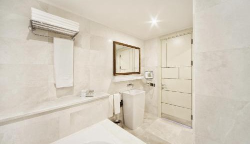 Superior Room with Whirlpool