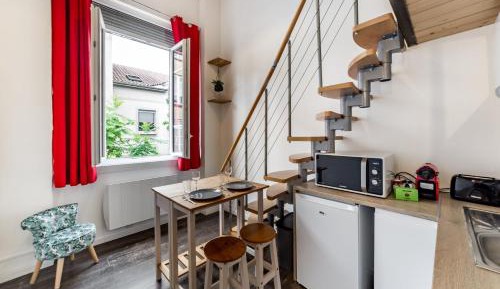 Studio Apartment