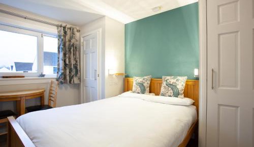 Standard Double Room with Shared Bathroom