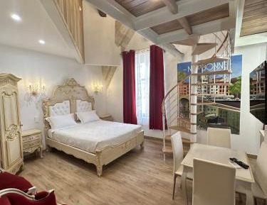 Duplex Suite