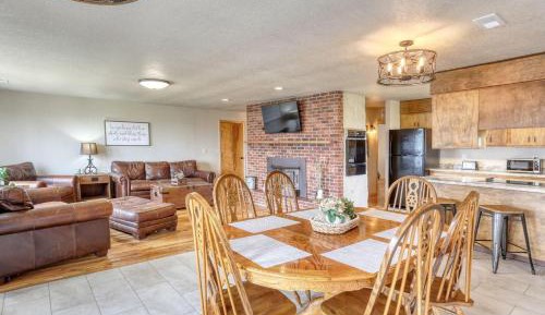 Five-Bedroom Holiday Home