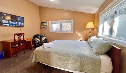 Deluxe Double Room with Bath