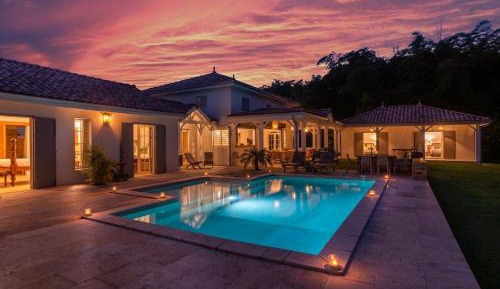 Villa with Garden View