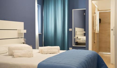 Deluxe Double Room with Extra Bed