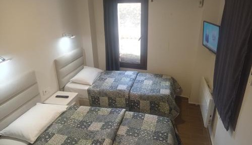 Economy Twin Room