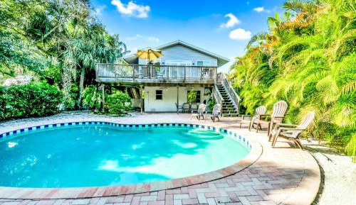 Four-Bedroom Holiday Home