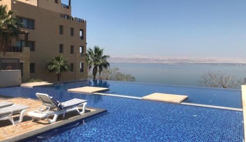 Two-Bedroom Apartment with Balcony and Sea View