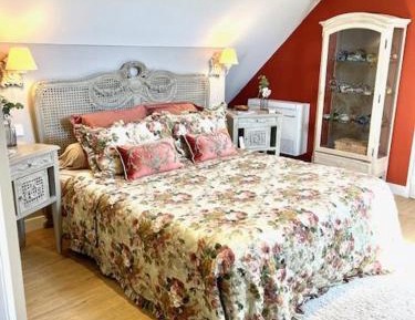 Family Room with Private Bathroom