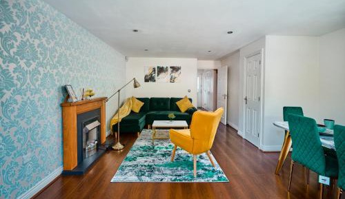 Three-Bedroom Apartment