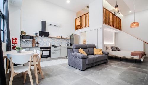 One-bedroom Loft Apartment 