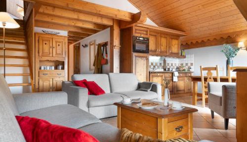 Three-Bedroom Apartment with Mezzanine (8 People)