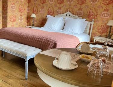 Deluxe Double Room with Bath