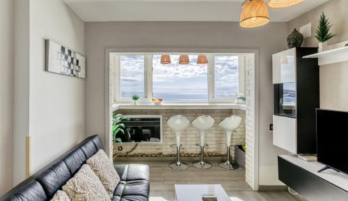 Superior One-Bedroom Apartment