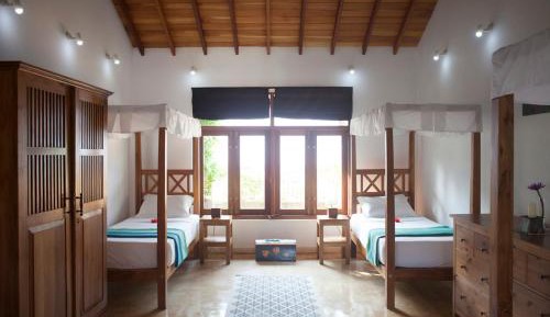 Triple Room with Private Bathroom