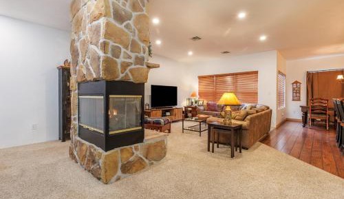 Four-Bedroom Apartment