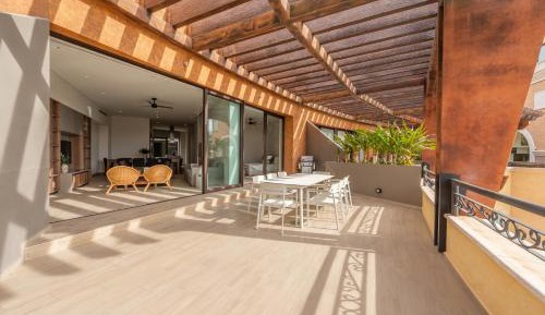 Premium Apartment, 4 Bedrooms, Terrace, Marina Views