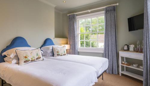 Superior Twin Room