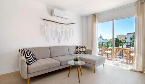 Superior One-Bedroom Apartment with Balcony