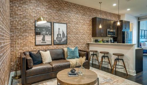 One-Bedroom Holiday Home