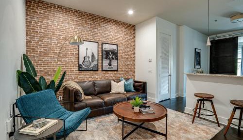One-Bedroom Holiday Home